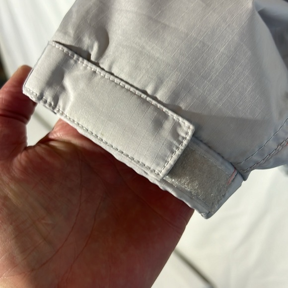 Quiksilver Vintage Look Windbreaker Hidden Hood Men’s Size XL Gray, Blue… - Picture 4 of 7